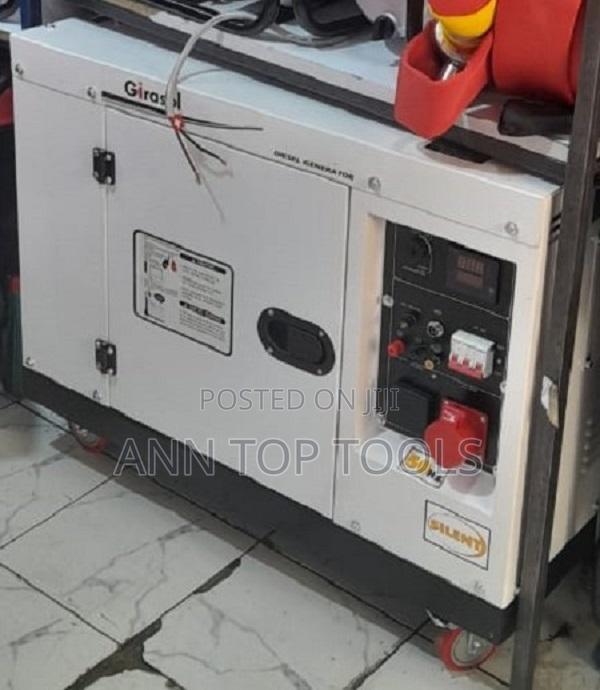 Girasol 25kva Diesel Silent Generator 3 Phase