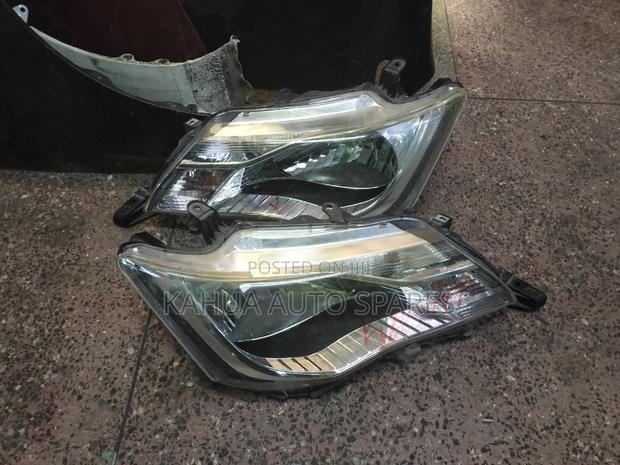 Fielder/Axio 161 2012/2013/2014/2015 Non Xenon Headlights - thumbnail 2