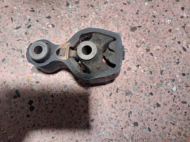 Mazda Cx5 Gearbox Mountain - thumbnail 2