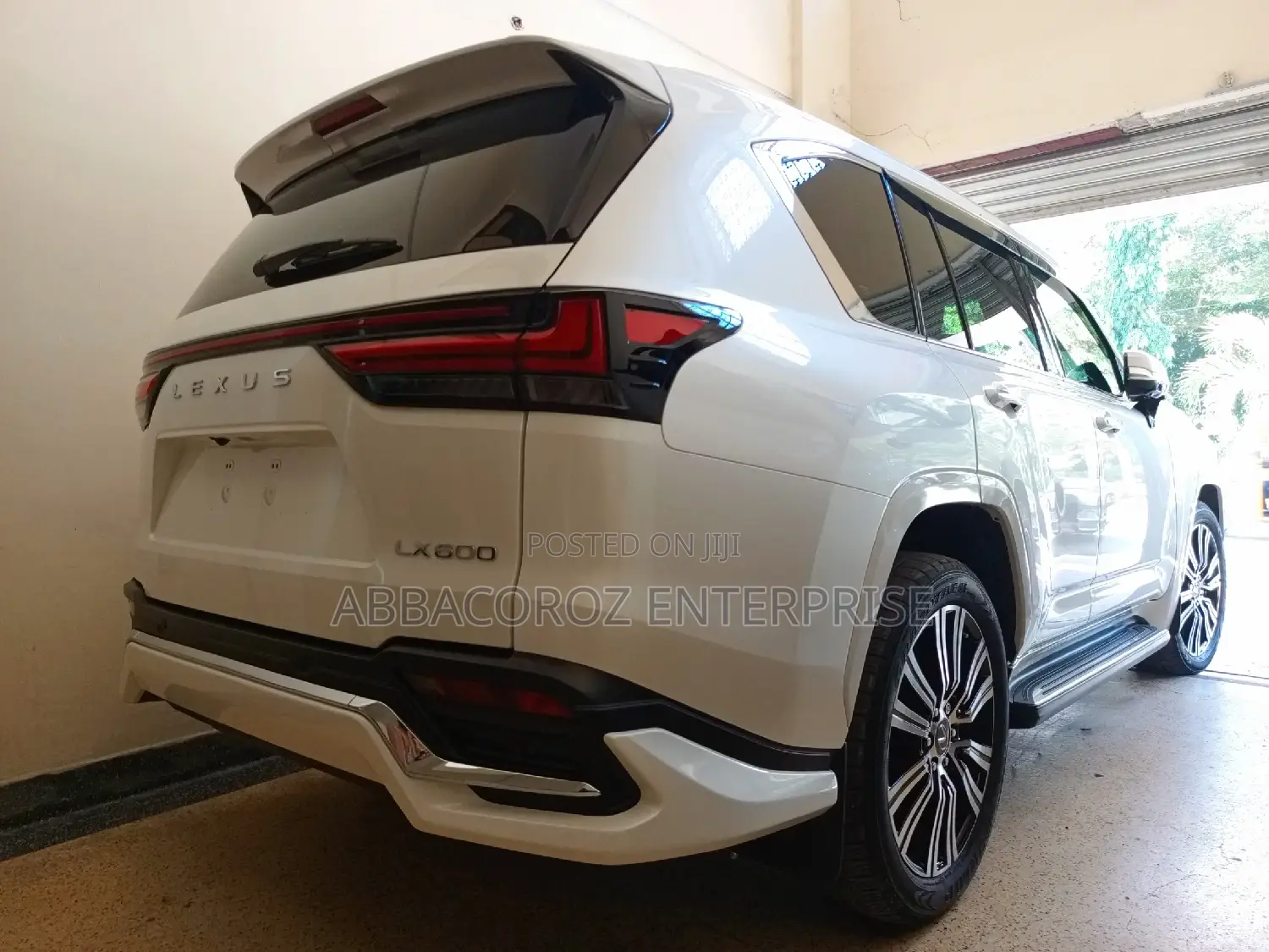 New Lexus LX 2023 White