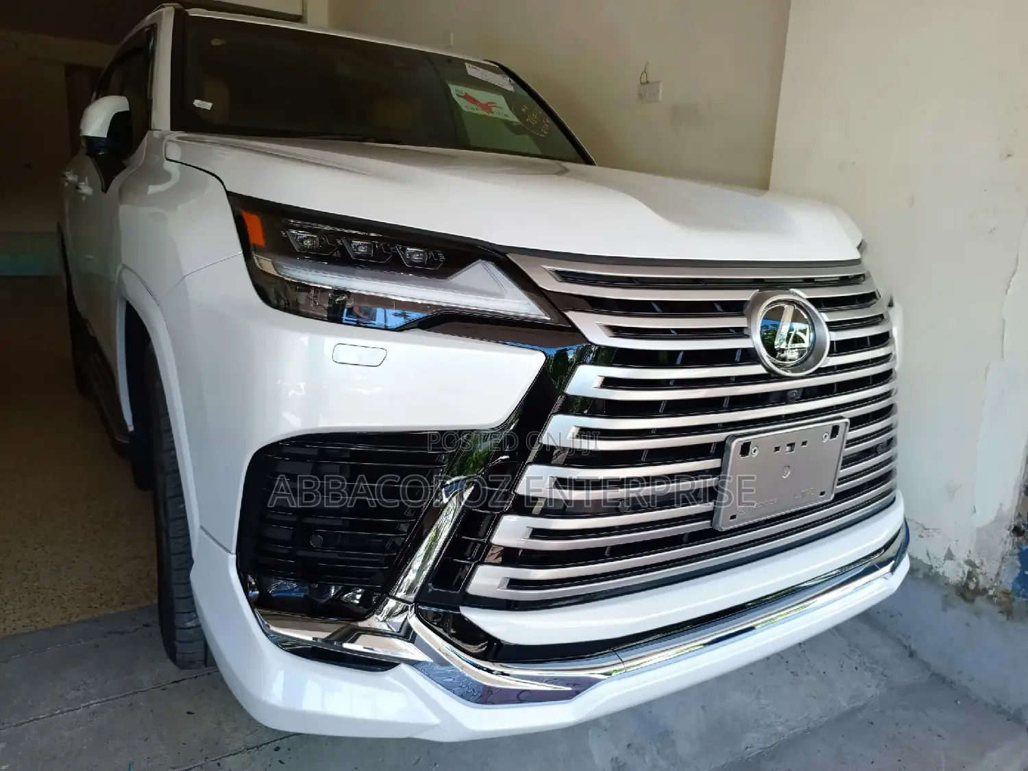 New Lexus LX 2023 White