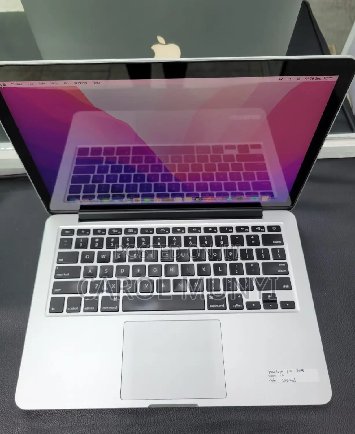 Laptop Apple MacBook Pro 2015 8GB Intel Core I5 SSD 256GB