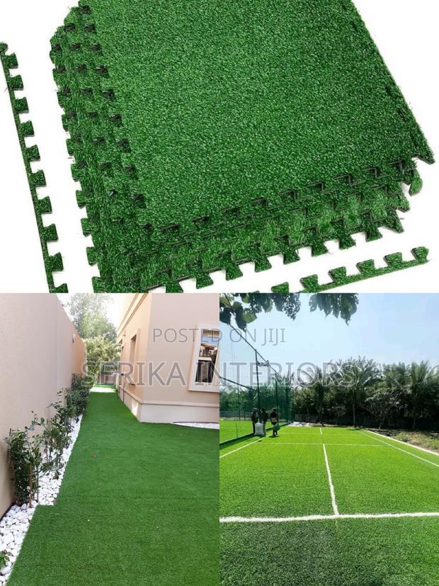 Balcony Grass Carpets Grass Carpets Grass Carpets - main view