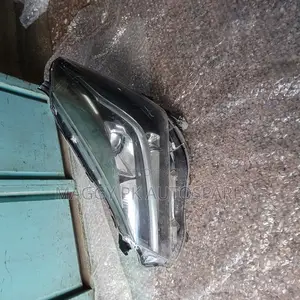 Vitz 2015 Model Headlight Xenon #270#
