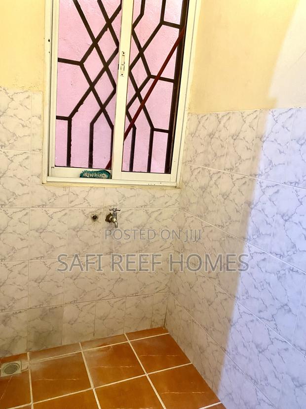 2bdrm Apartment in Nyali for rent - thumbnail 9