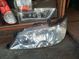 Vista Toyota Clear Headlights