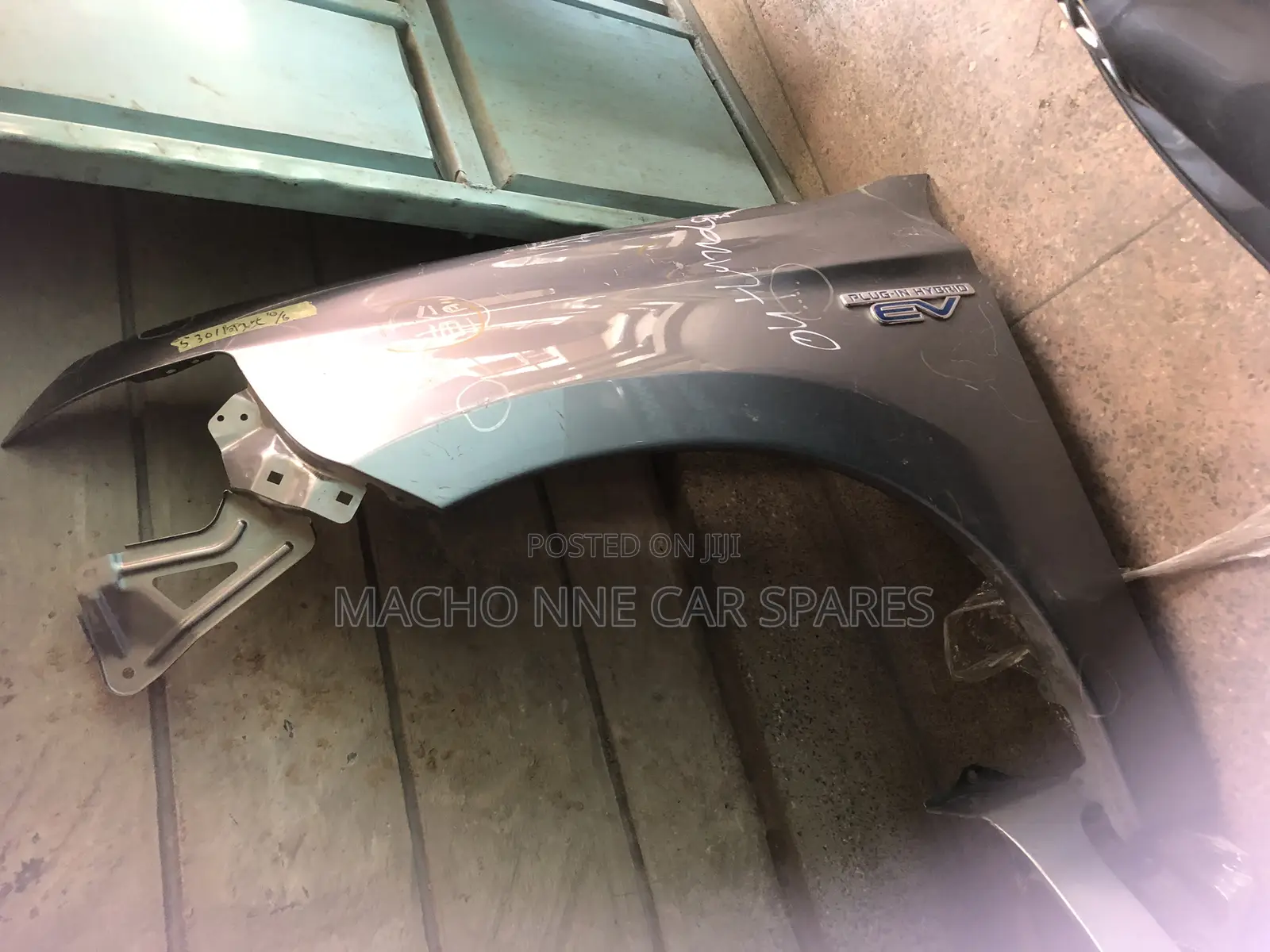 Mitsubishi Outlander 2015 Fender
