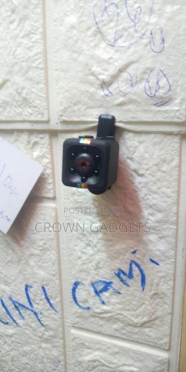 Tripod Stand and Ring Light - thumbnail 3