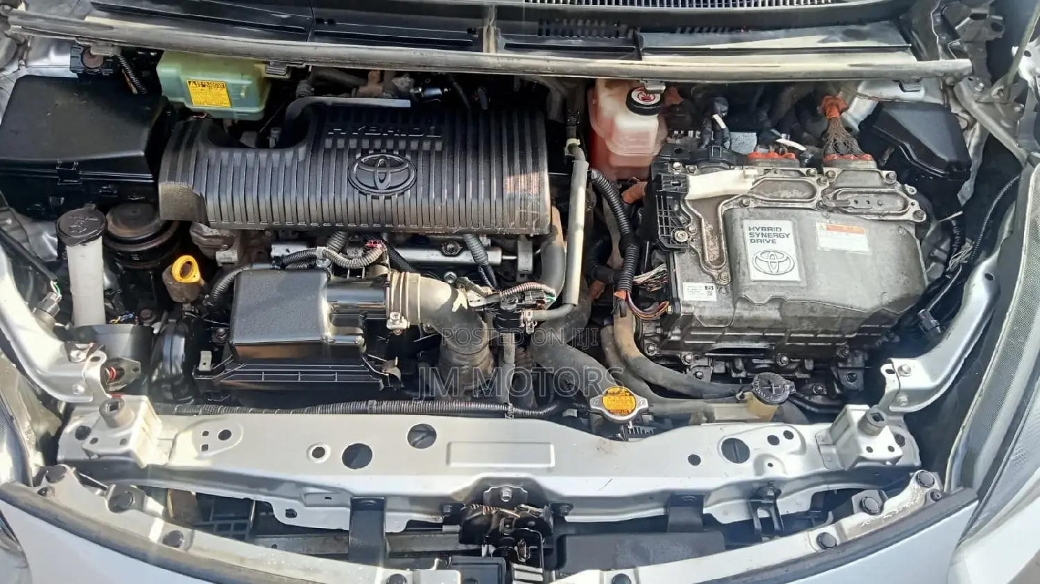 Toyota Sienta 2017 Silver