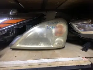 Suzuki Aerio Headlight