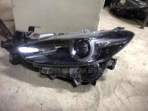 Mazda Axela 2018 Headlight - thumbnail 2