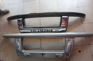 Overriding Front Bumper Prado Fj 90