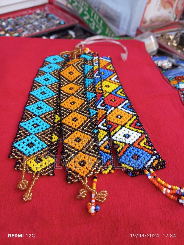 Beads Choker - thumbnail 2