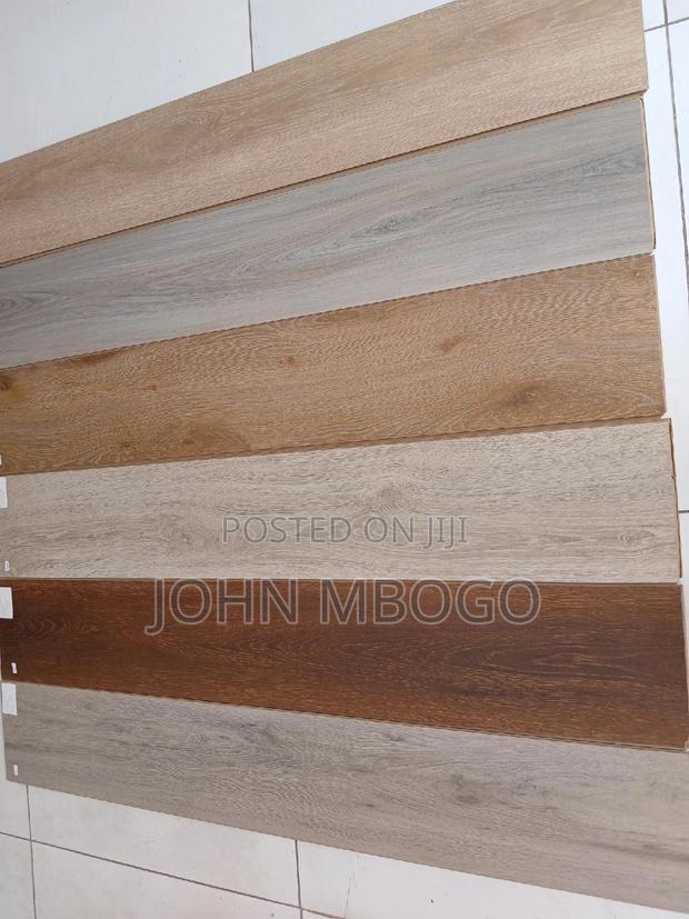 Laminated Wooden Flooring - thumbnail 3