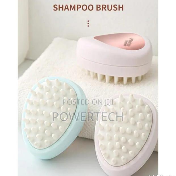 Shampoo Brush - main view