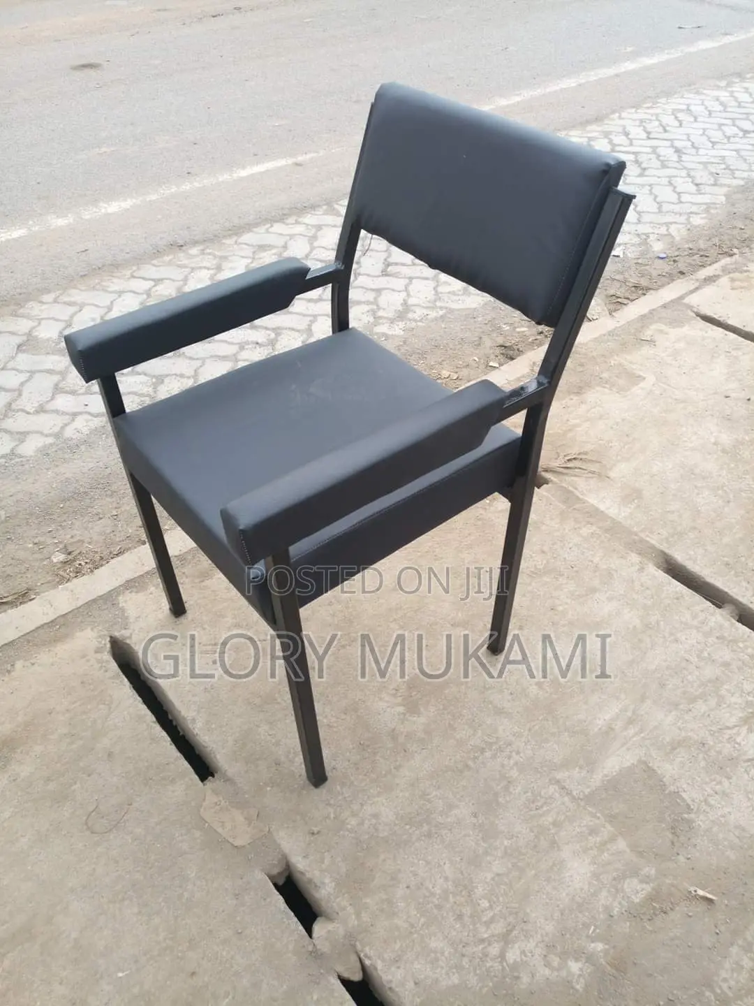 Office Chair With Arm