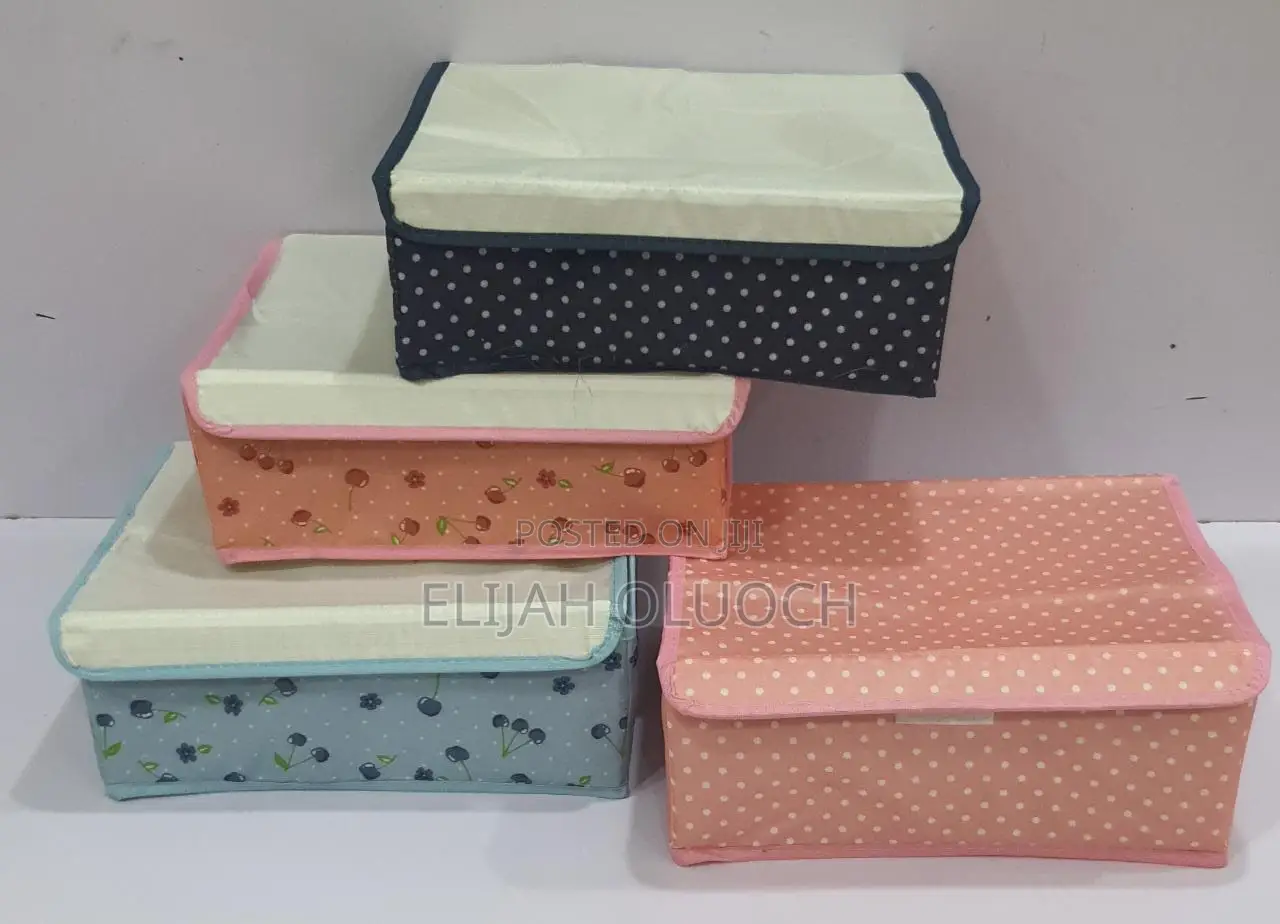 13 Grid Under Garment Organizer