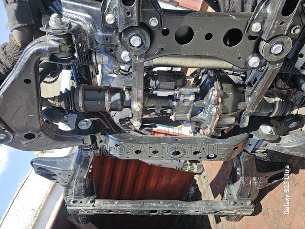 FRONT Suspension Revo 4wd - thumbnail 3