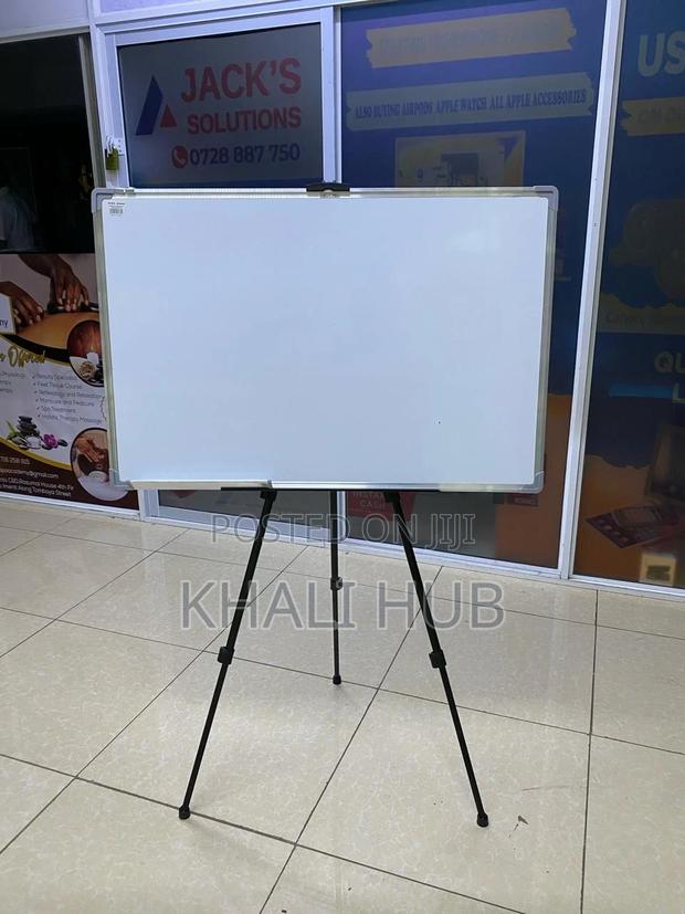 White Board • White Board^ White Board, - main view