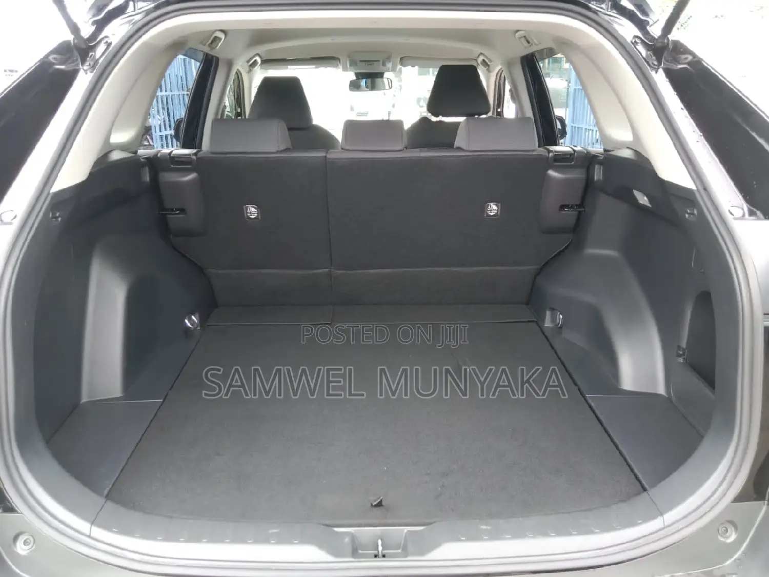 Toyota RAV4 XLE Premium AWD 2019 Black