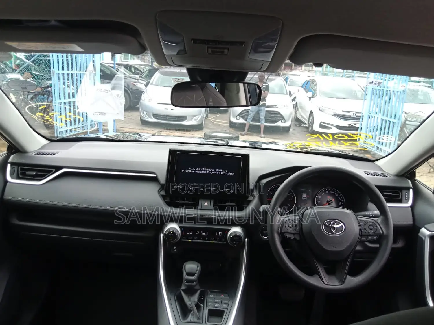 Toyota RAV4 XLE Premium AWD 2019 Black