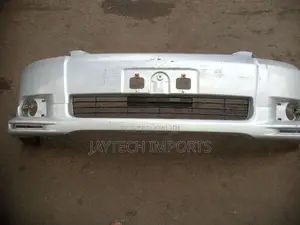 Wish 2002/05 Frontbumper