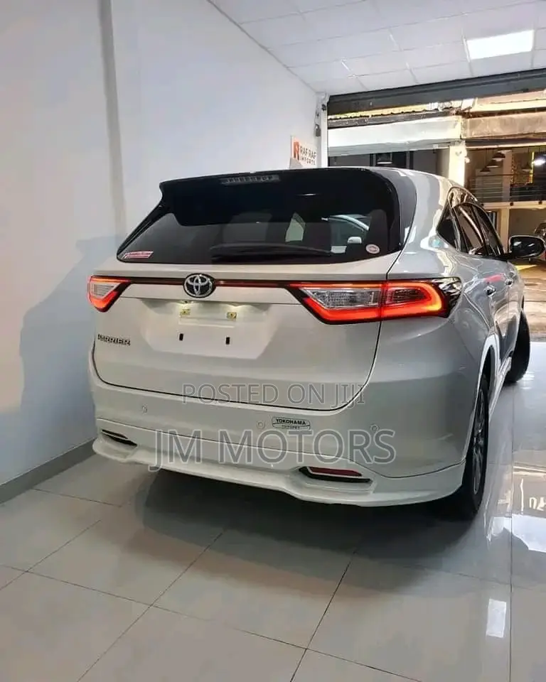 Toyota Harrier 2017 White