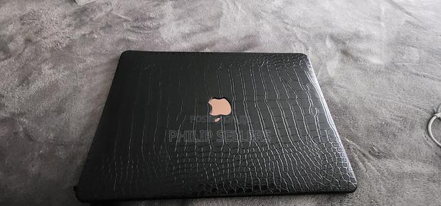 Macbook Air 13 Inch Case With Touch ID 2021 2020 - thumbnail 3