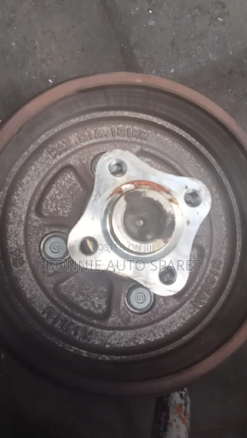 Nissan Note Old Model Rear Hub