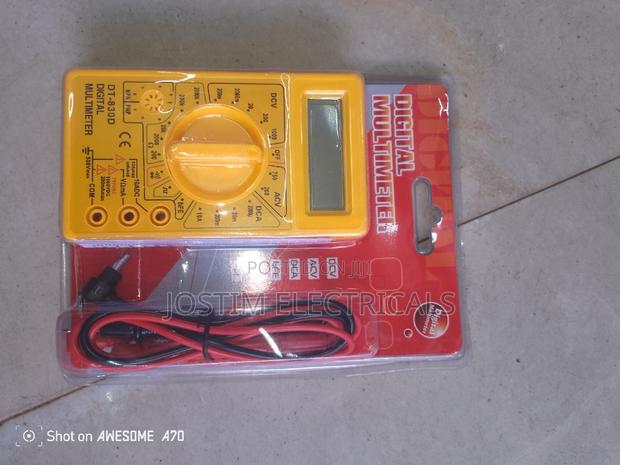 Digital Multimeter 830D - main view