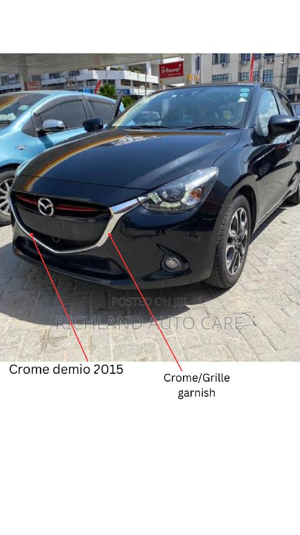 Mazda Demio 2015 - thumbnail 2