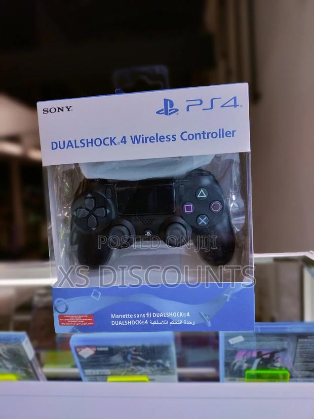 Dual Shock 4 Wireless Controller PS4 Controller! 