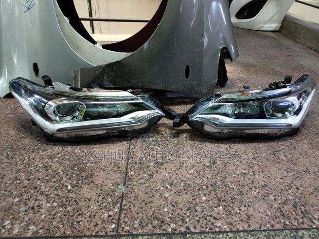 Fielder/Axio 165 2015/2016/2018 Xenon Headlights (Inbuilt)