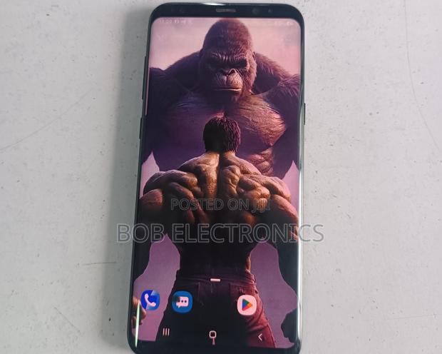 Samsung Galaxy S8 Plus 64 GB Black - main view