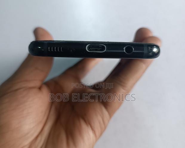 Samsung Galaxy S8 Plus 64 GB Black - thumbnail 3