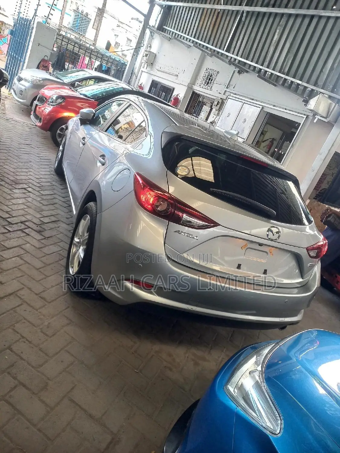 Mazda Axela 2019 Silver