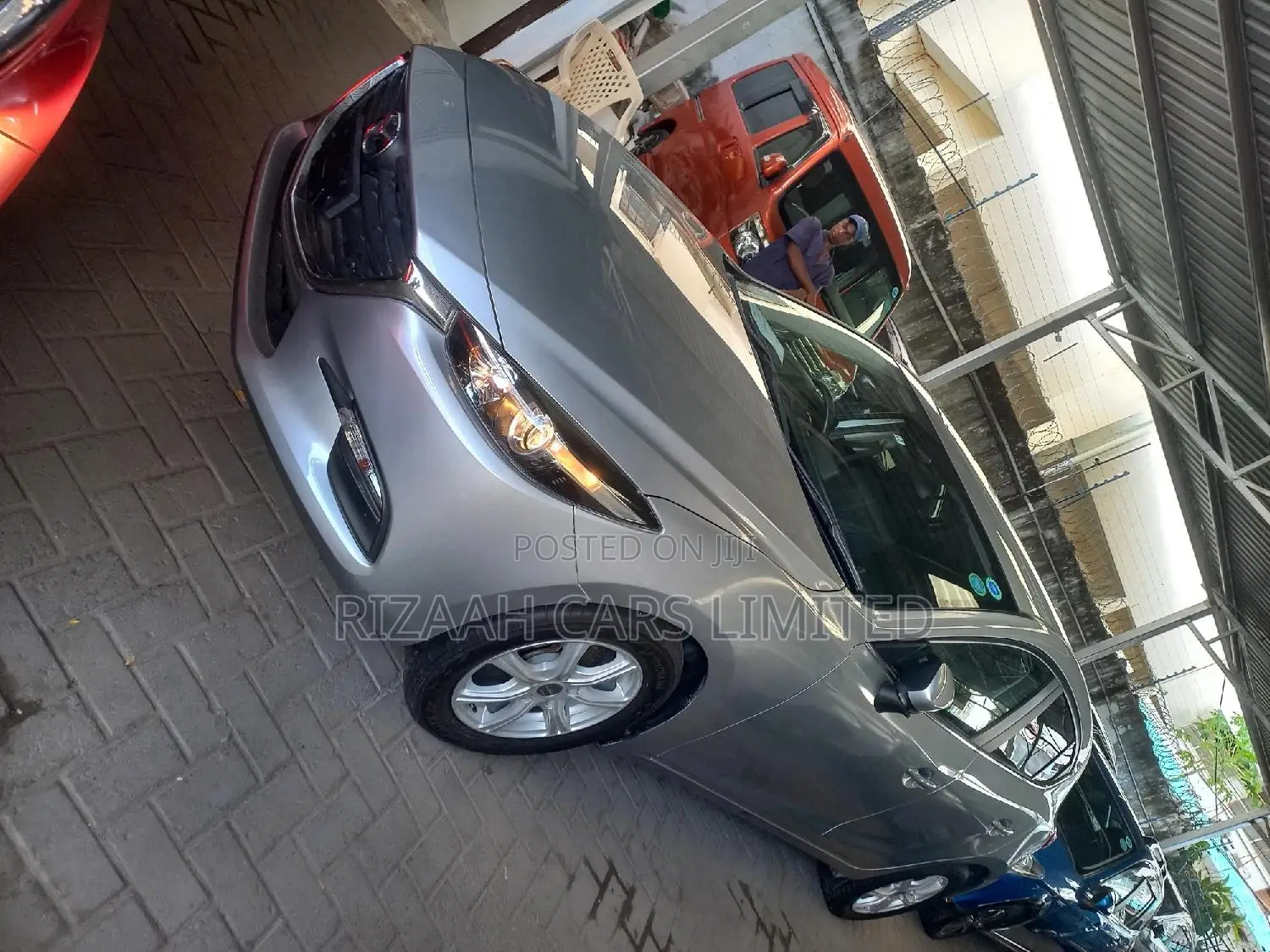Mazda Axela 2019 Silver