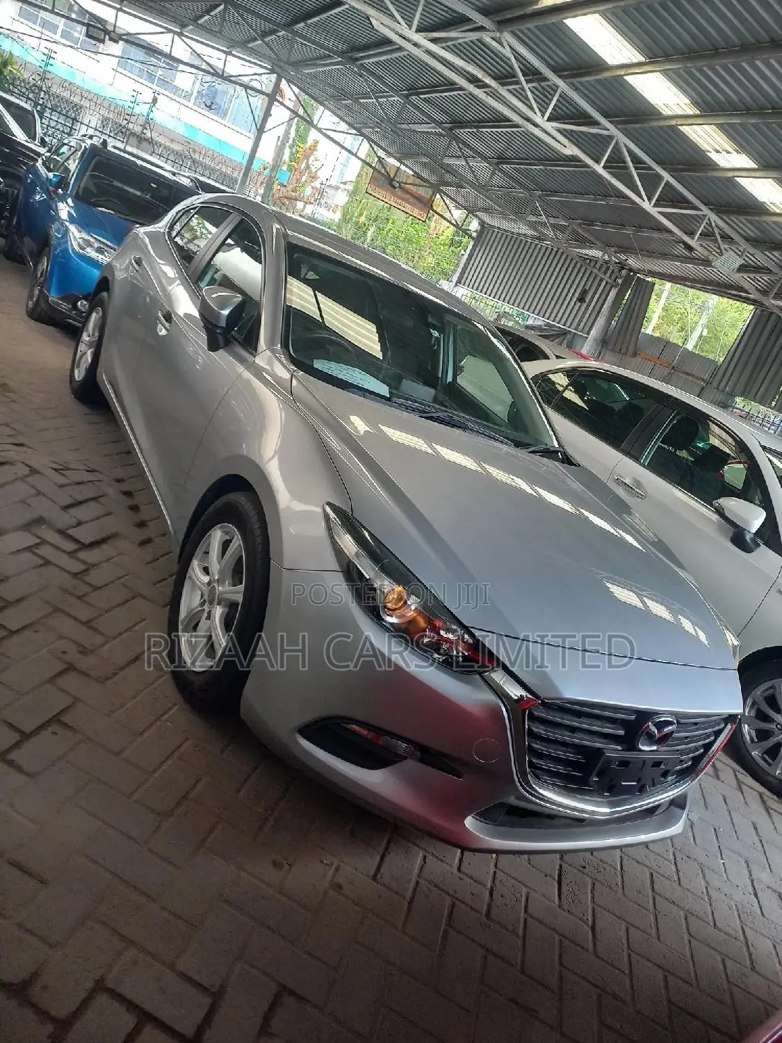 Mazda Axela 2019 Silver