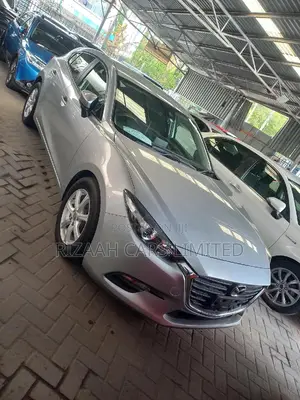 Mazda Axela 2019 Silver