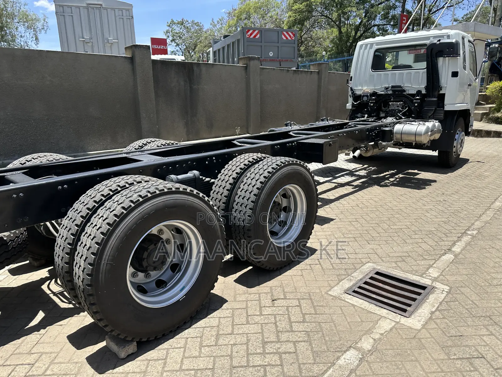 New Model of Mitsubishi Fuso Mguu Kumi