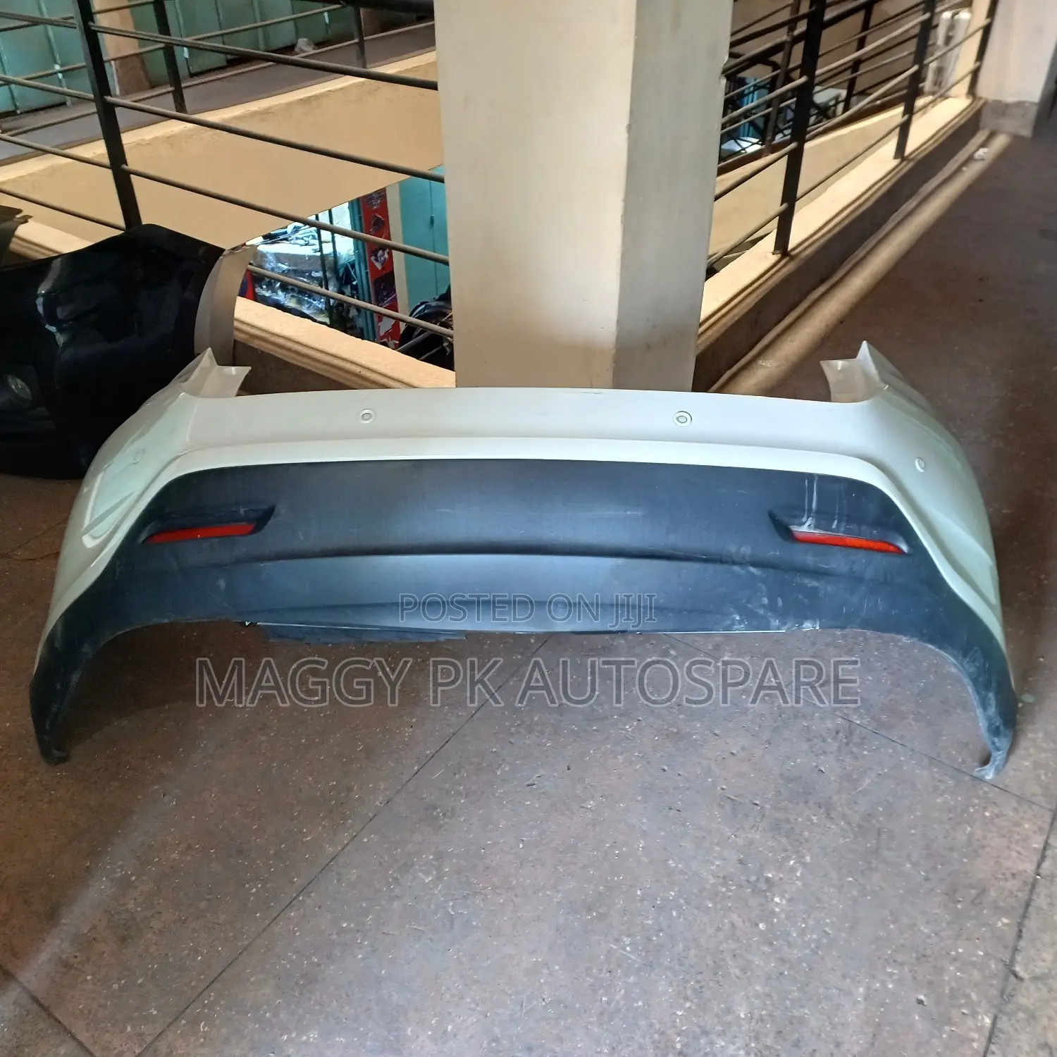 Harrier New 2015 Model Back Bumper /Rear Bumper