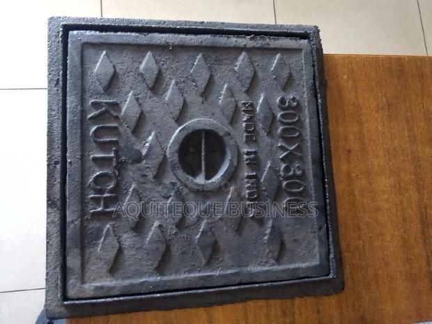 Cast Iron Manhole Covers - main view