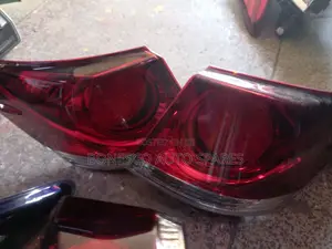 Crown Athlete 2013-2015 Taillights/ Backlights/ Rear Lights