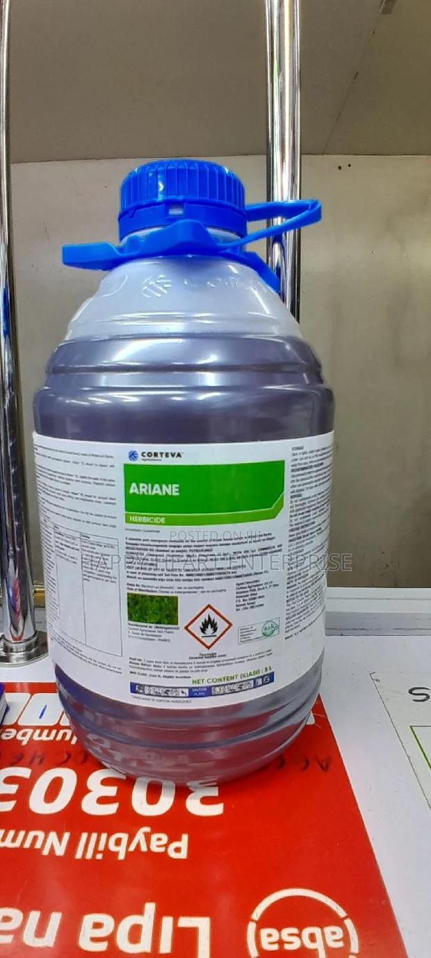 Ariane Selective Lawn Weed Killer 5L - main view