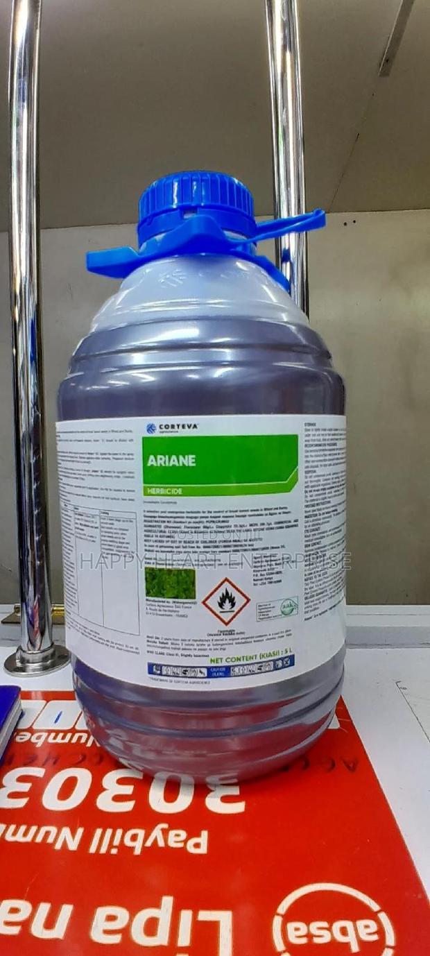 Ariane Selective Lawn Weed Killer 5L - thumbnail 2