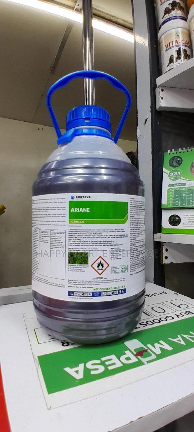 Ariane Selective Lawn Weed Killer 5L - thumbnail 6