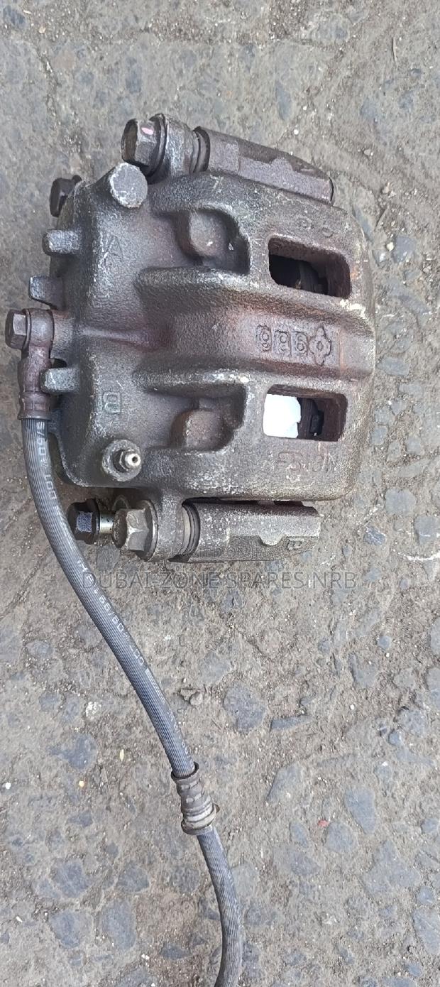 Pajero Shogun Front Calipers Double Pistons Available Now. - thumbnail 3