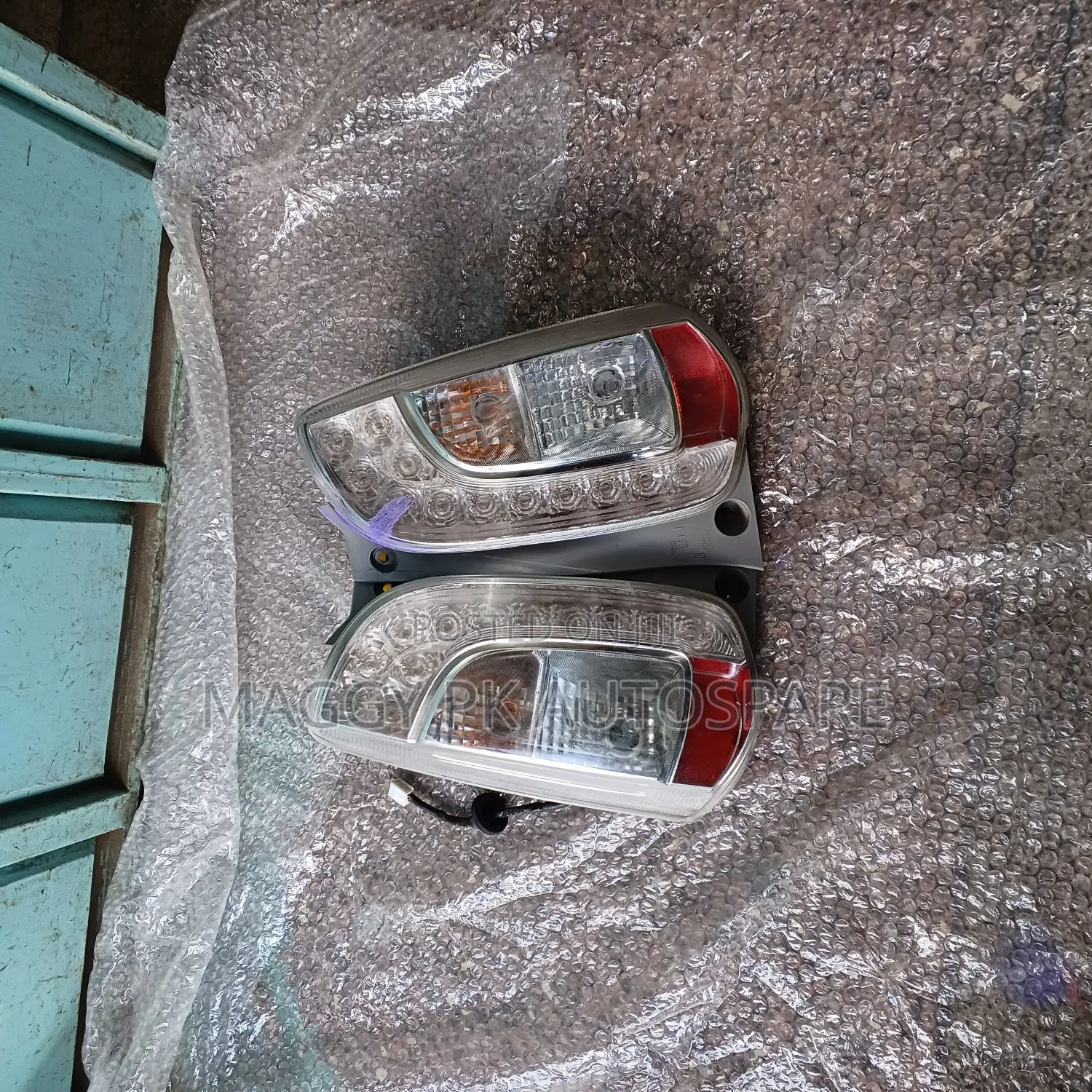 Passo New Clear Backlight/Tailight/Rear Light