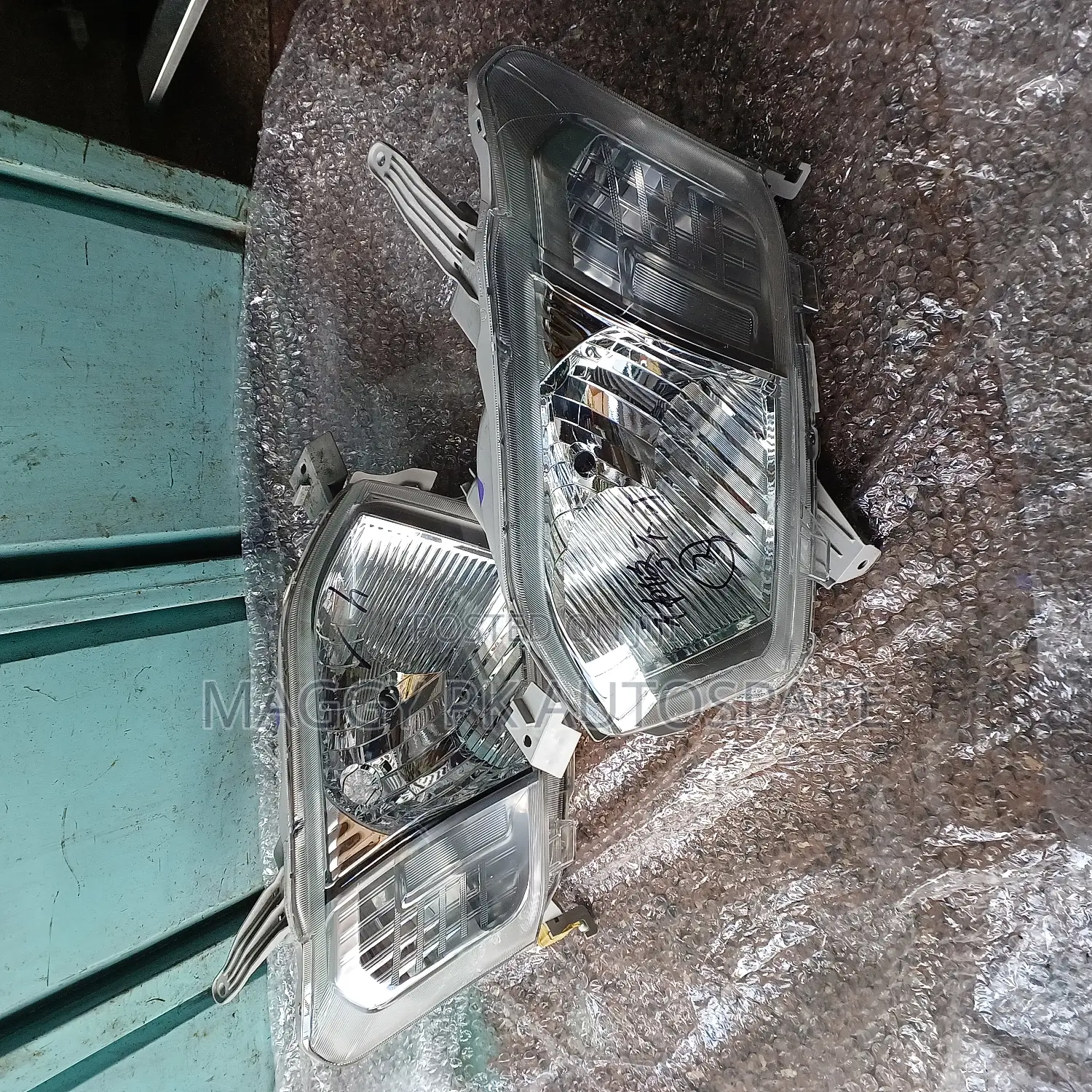 Probox New 2015 Headlight Non Xenon