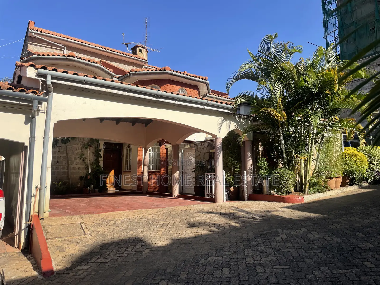 5bdrm Townhouse/Terrace in Westlands, Riverside Drive for sale